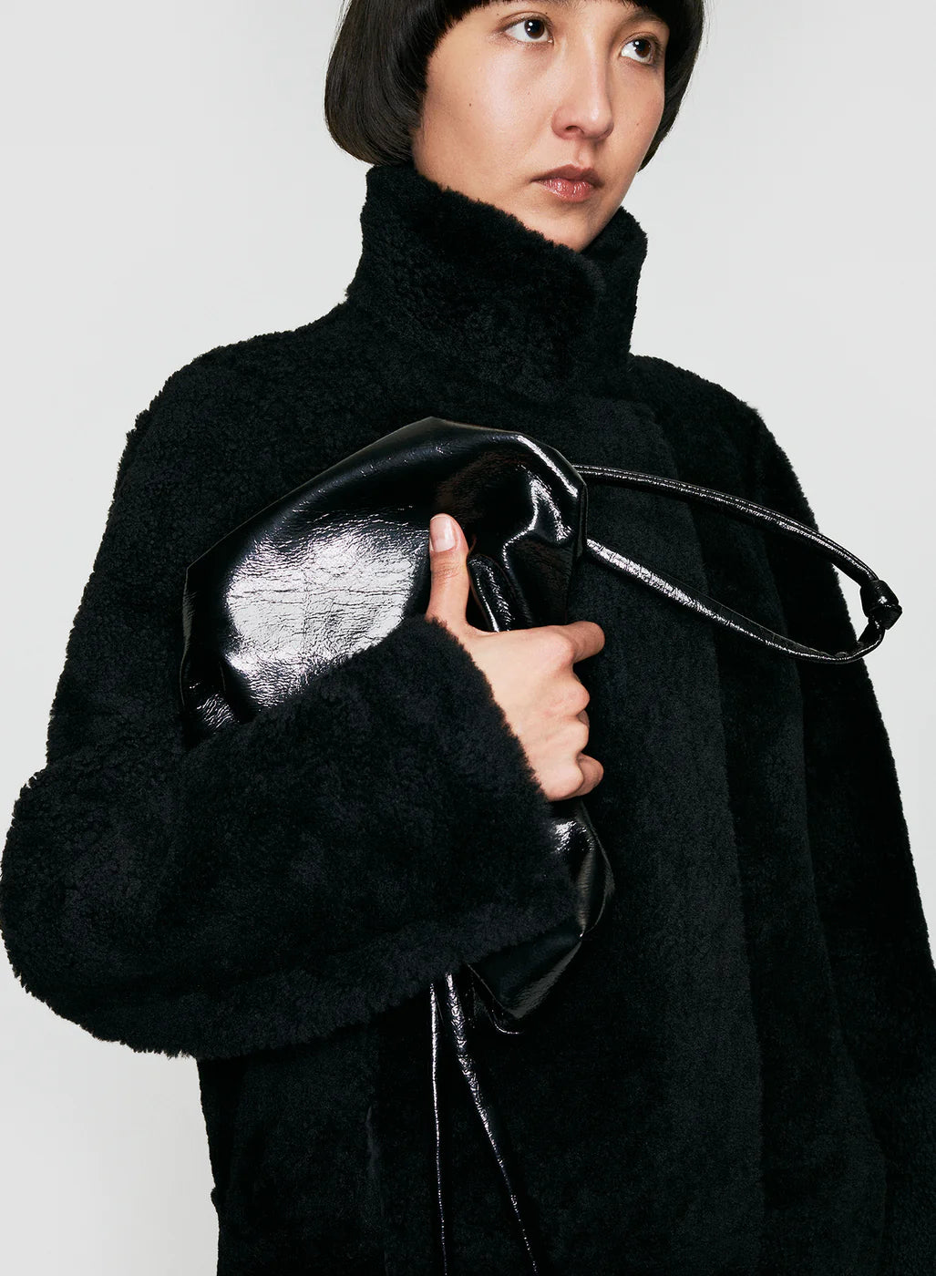 Pouch Lacquer Black Bag
