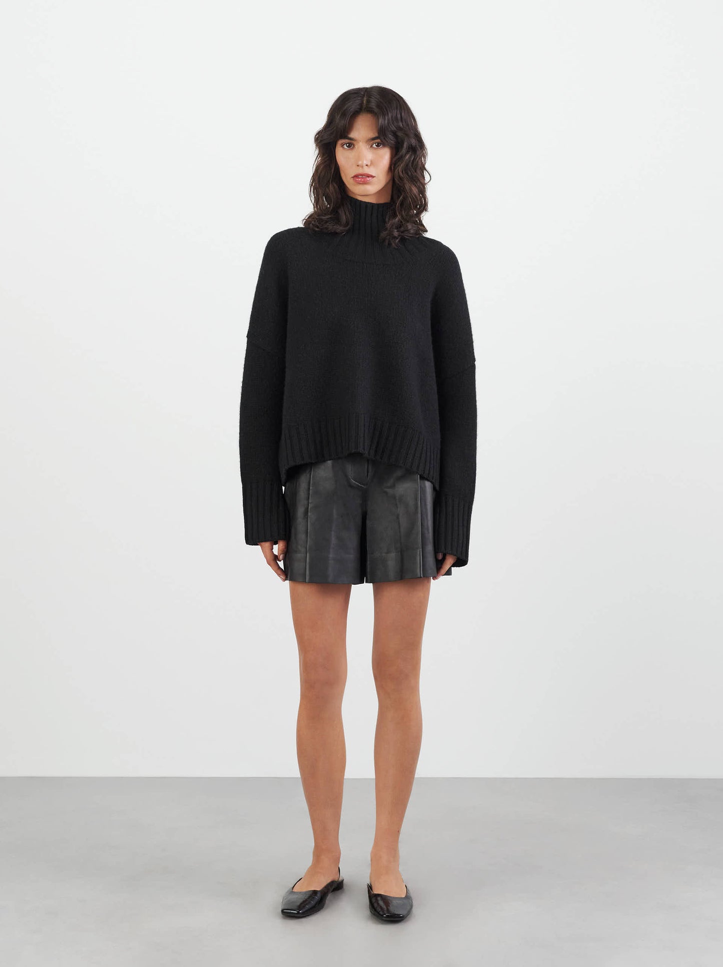 Girlfriend Turtleneck - Black