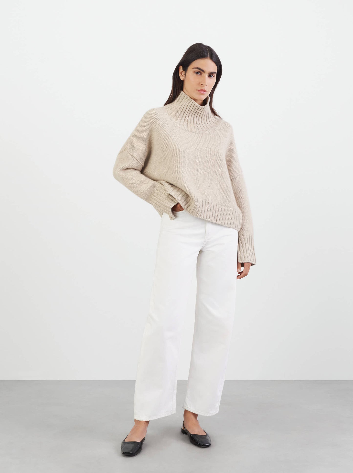 Girlfriend Turtleneck - Natural Sand