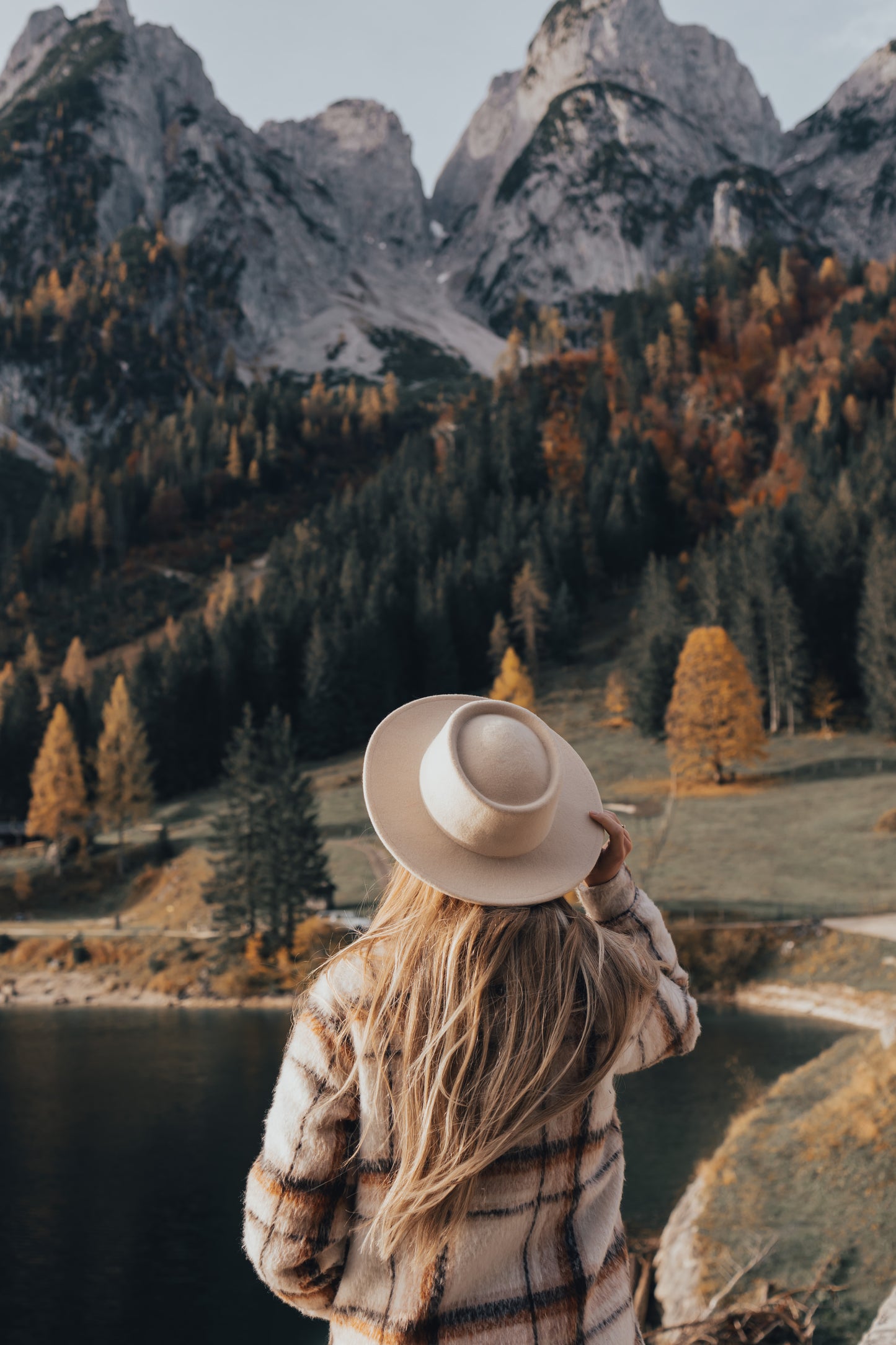 The Maron - Off White Hat