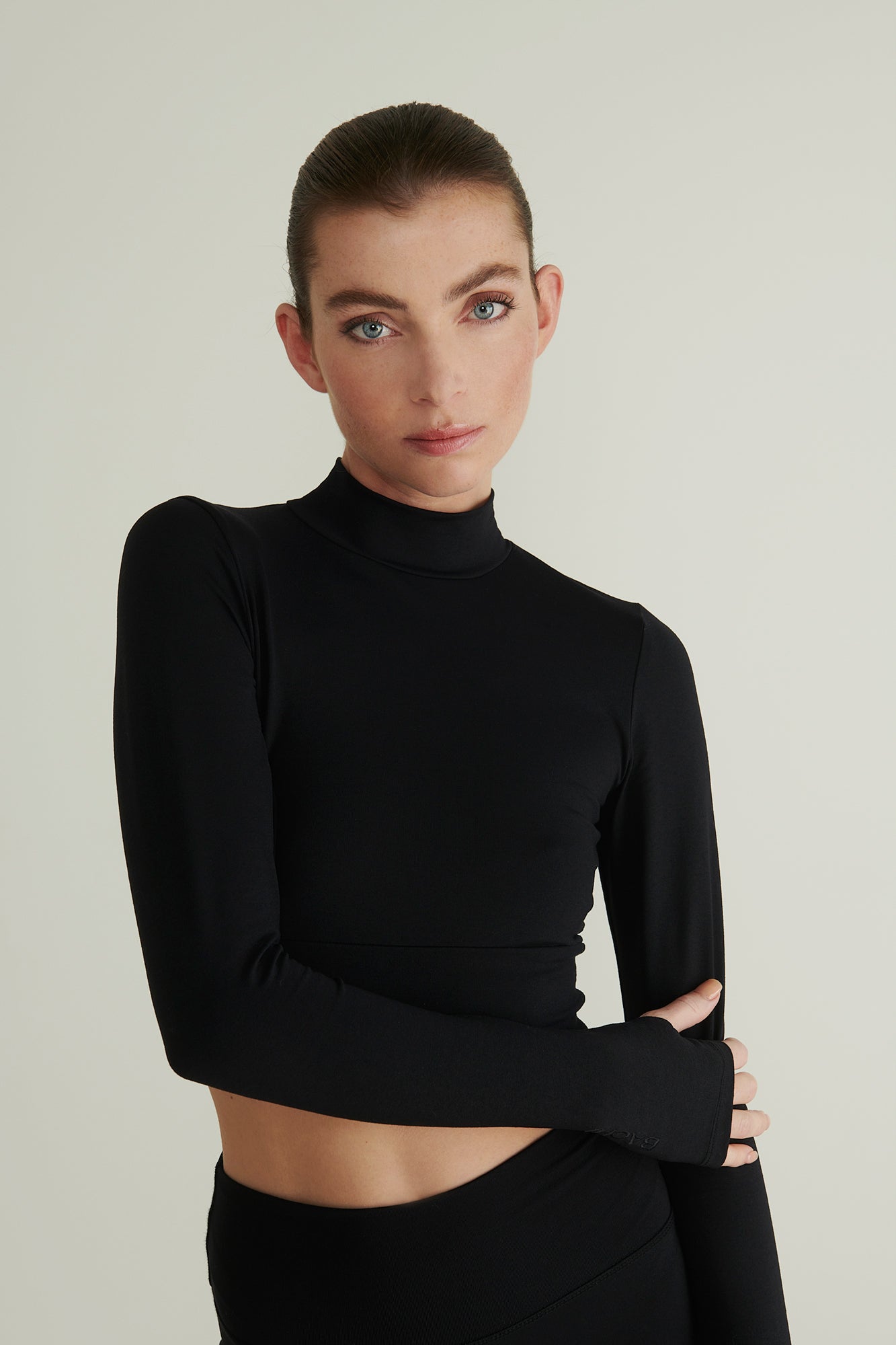 B Sleeve - Black