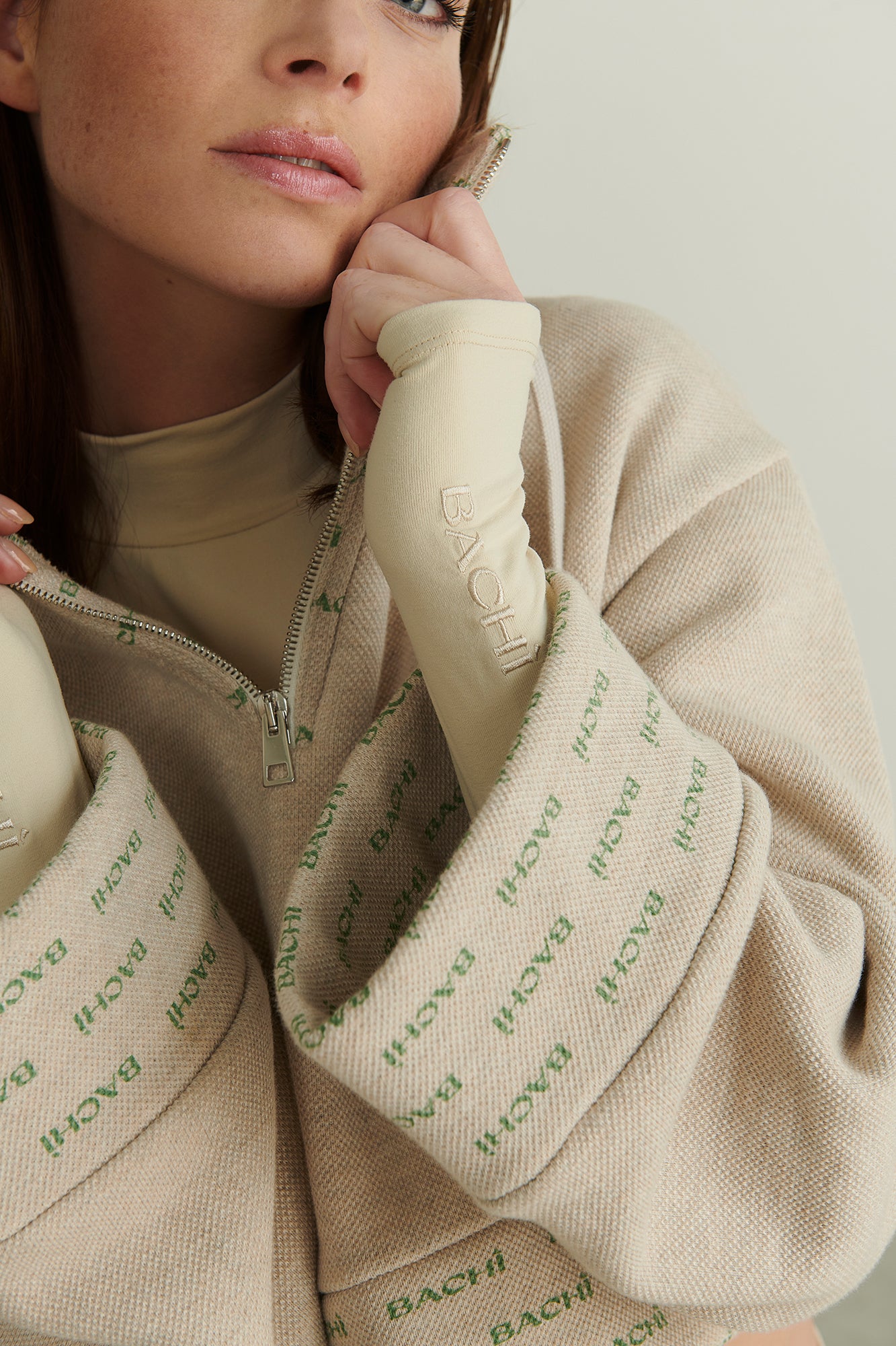 B Sweater - Green