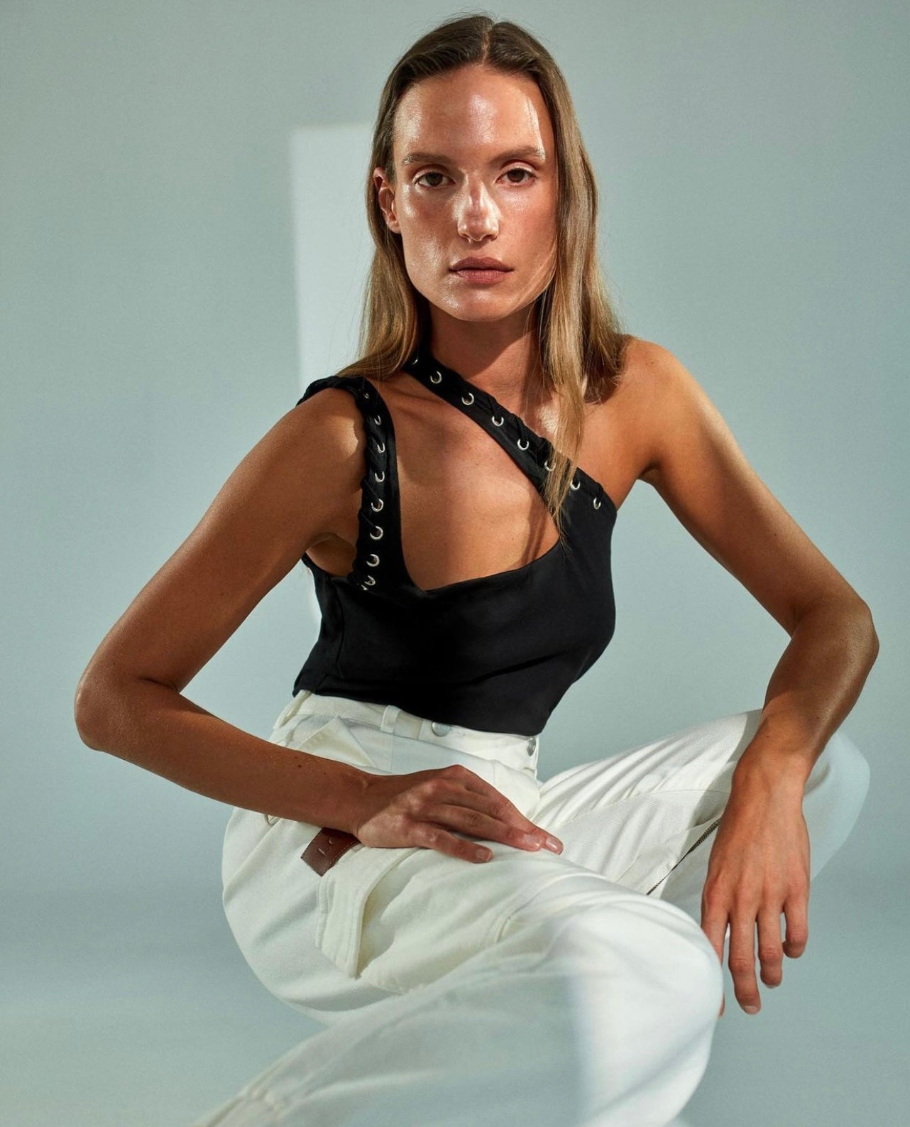 Gilda - White Cargo Jeans