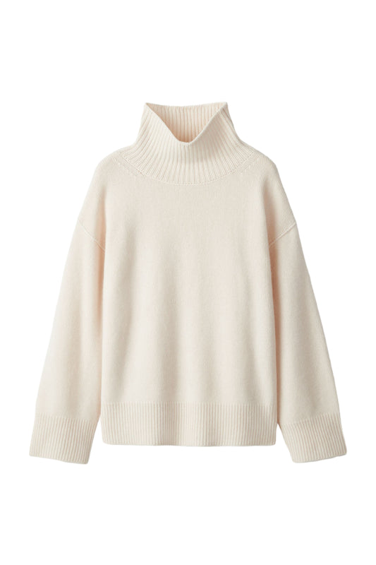 Boyfriend Turtleneck - Feather White