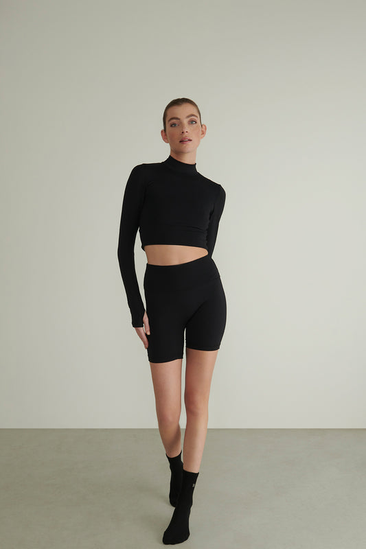 B Short - Black